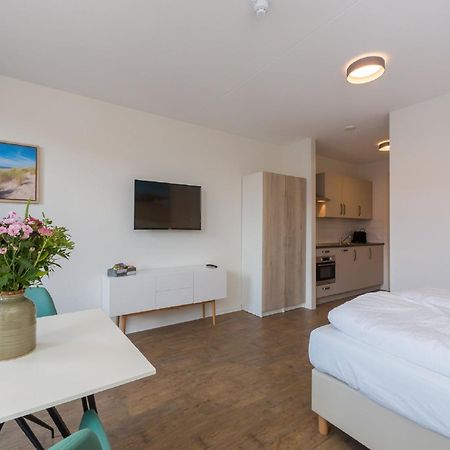 Luxurious Studio For 2 People A 1 Minute Walk From The Beach Of Zoutelande Zewnętrze zdjęcie